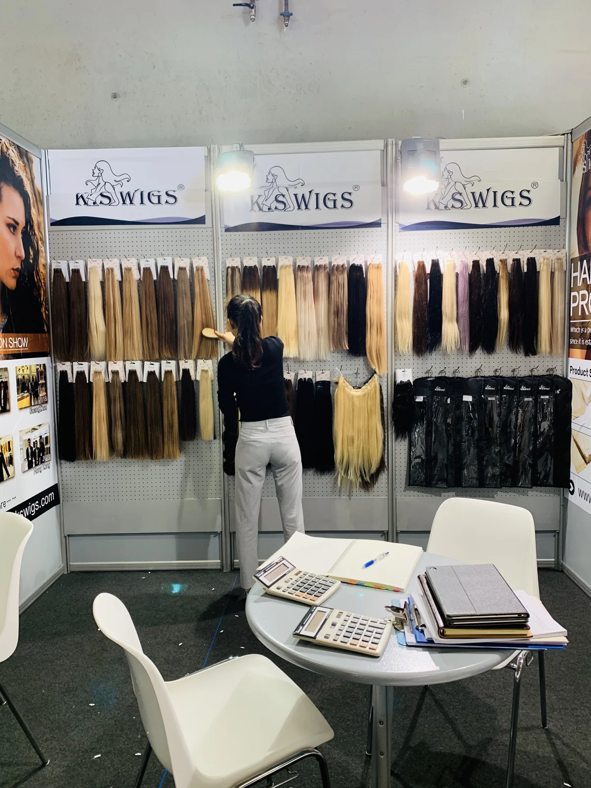 KS at the beauty exhibition in Bologna, Italy, 2019 — photograph 2